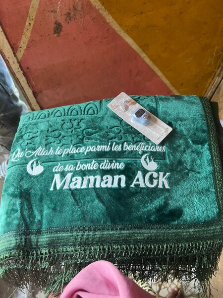 Tapis de prière vert personnalisé Maman AGK