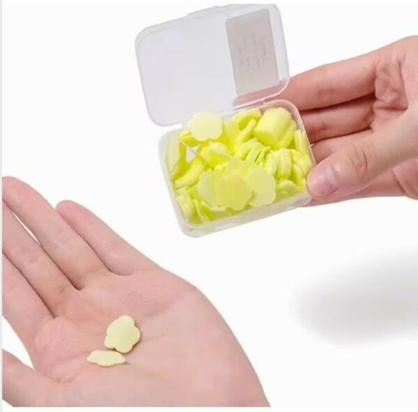 Pétales de savon en papier