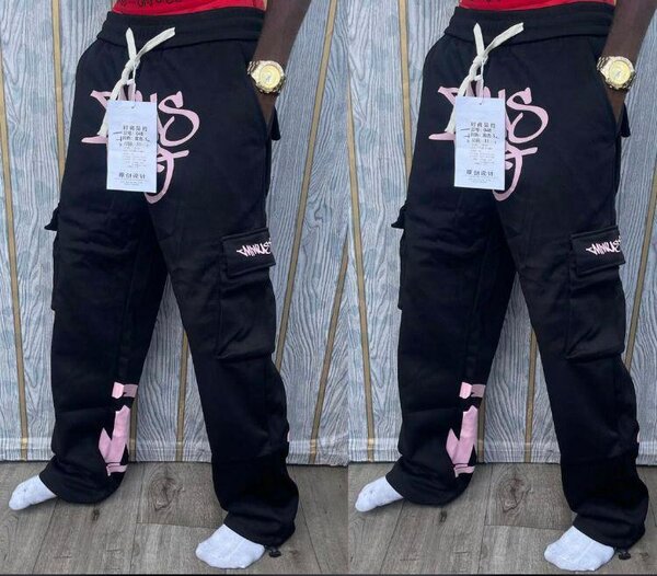 Pantalon cargo noir unisexe