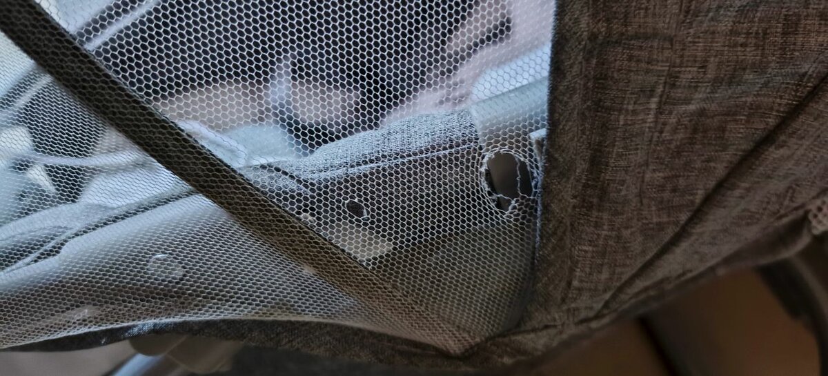 Transat bébé gris avec balançoire