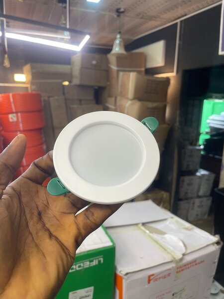 Spot LED encastrable blanc
