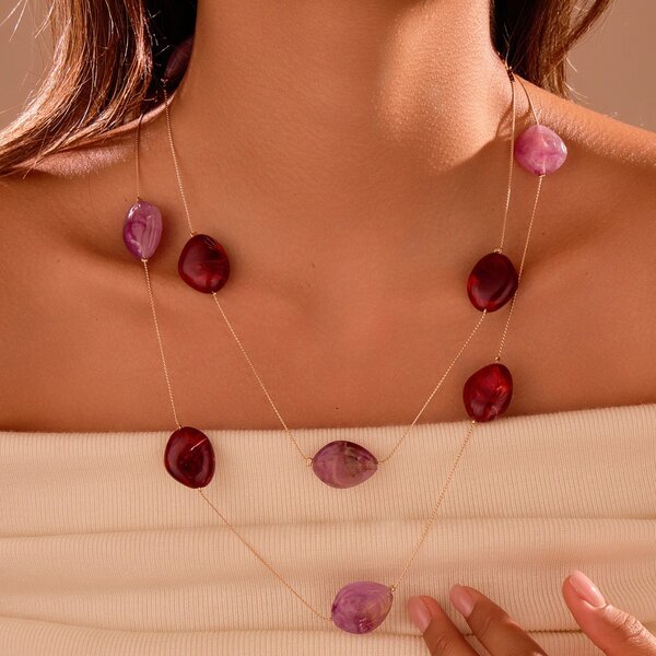 Collier pierres rouge et violet
