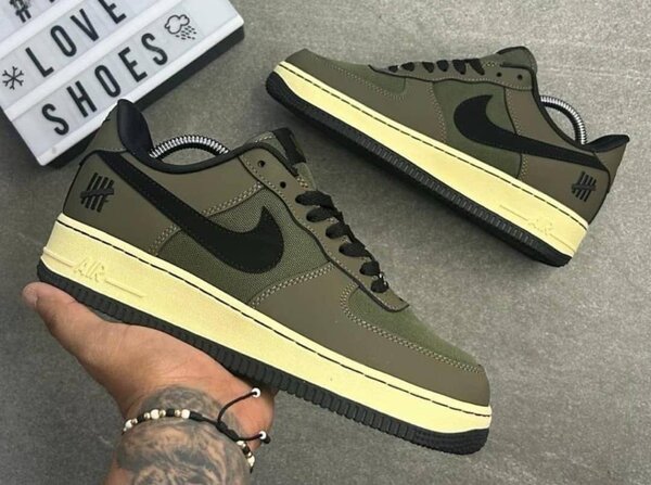 NIKE AIRFORCE CLASSIC