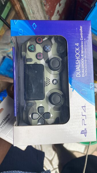 Manette PS4 DualShock 4