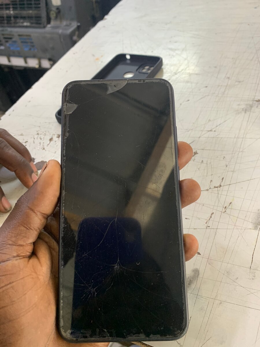 Smartphone Android avec triple caméra