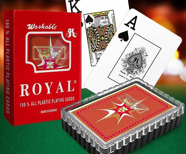 PLASTIC POKER CARDS