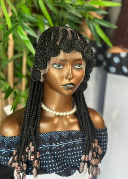 Perruque en tresses africaines