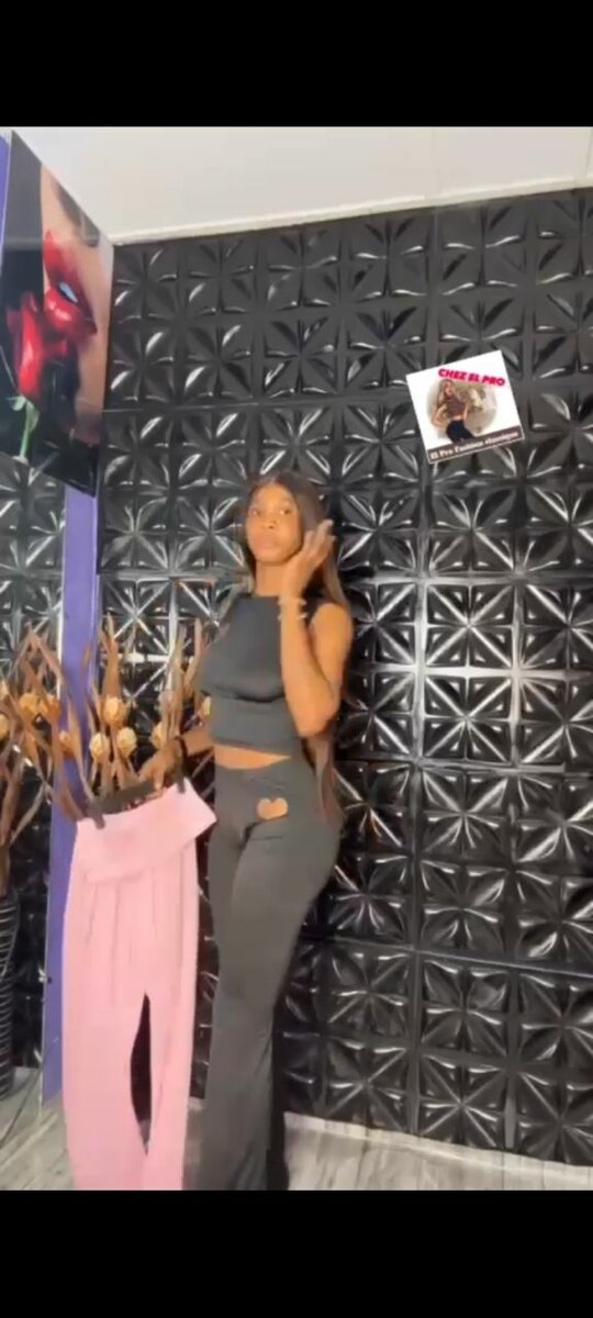 Ensemble décontracté trou cœur