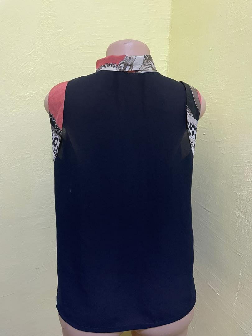 Chemise sans manches élégante