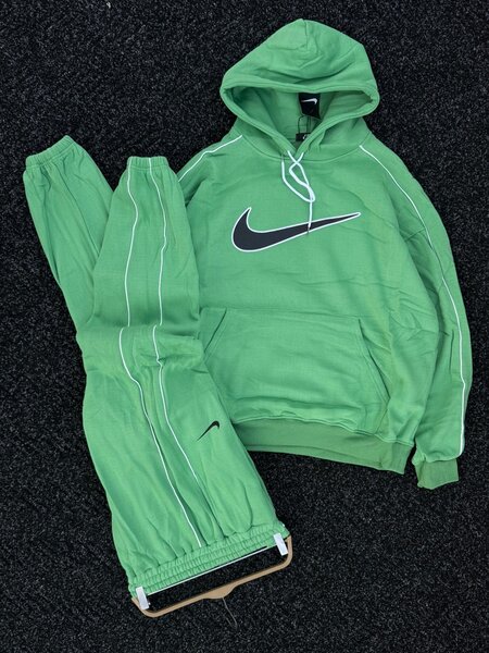 Ensemble jogging vert pour hommes