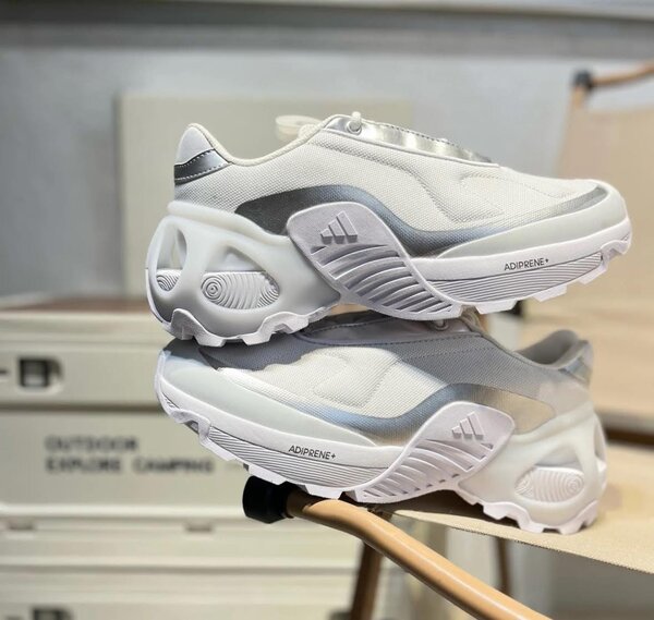 Baskets Adidas Adiprene Unisex