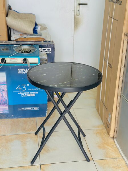 Table d'appoint pliante élégante