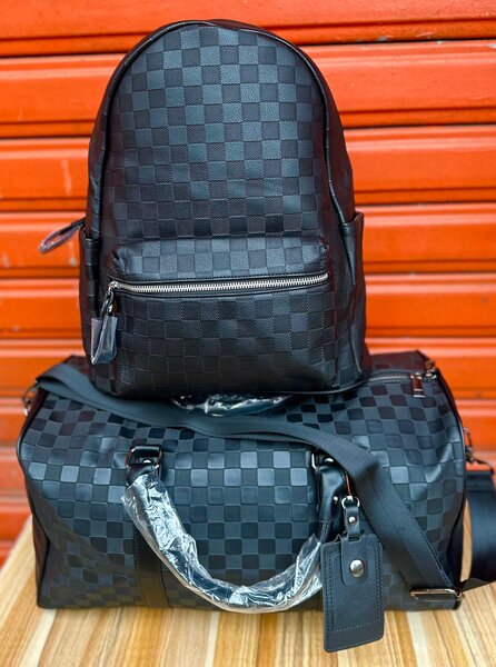 Ensemble sac à dos et duffle élégant