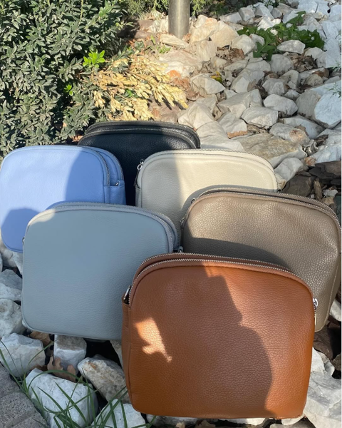 сумки разных цветов