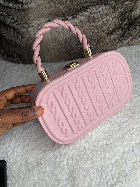 CLUTCH BAG