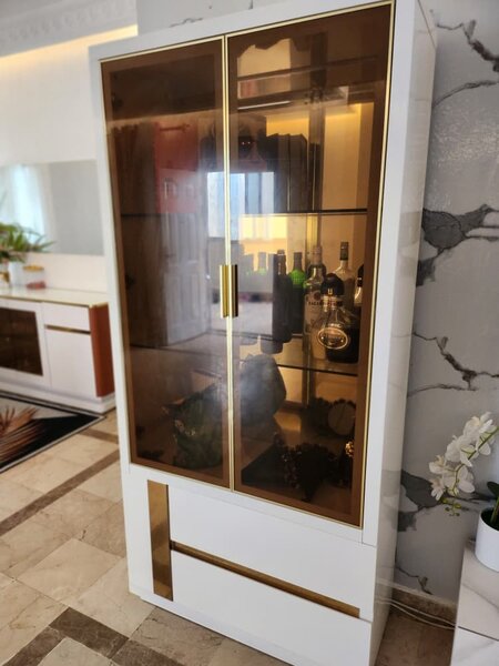 Vitrine en verre moderne