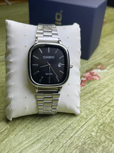 Montre homme Casio argentée