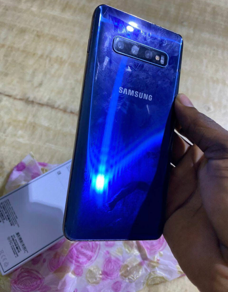 Samsung Galaxy S10 Bleu