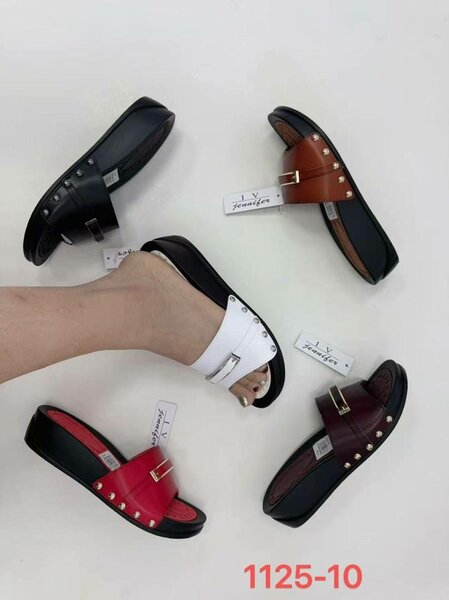 Sandales plates pour femmes