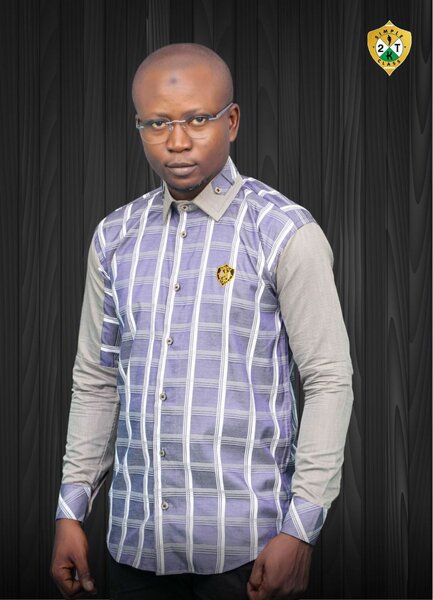 Chemise pour hommes élégante à carreaux