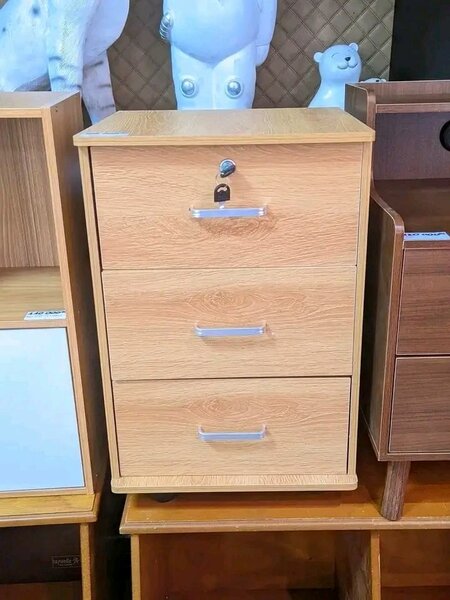 Caisson à roulettes en bois