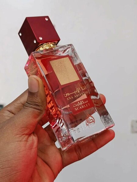 Parfum Ana Abiyedh Scarlet