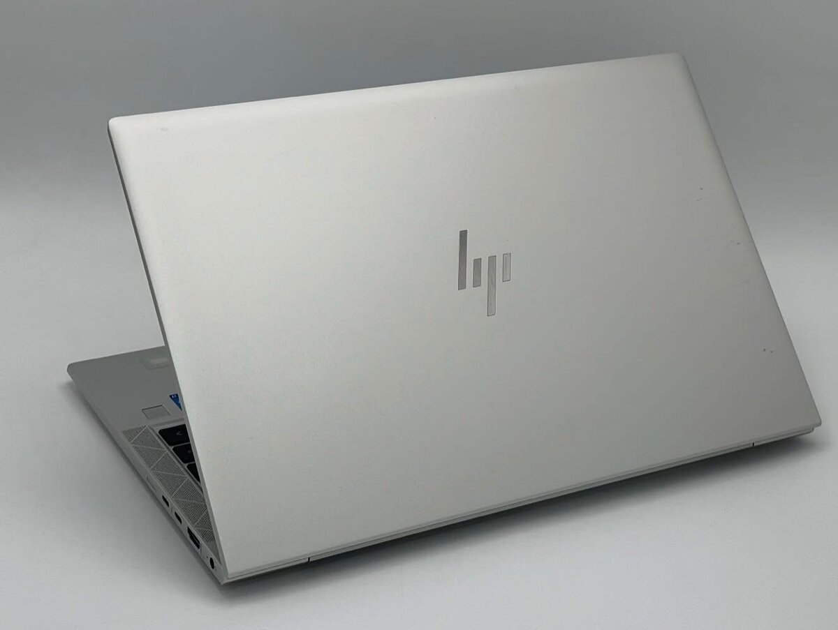 HP elitebook i5 11th gen 32 go