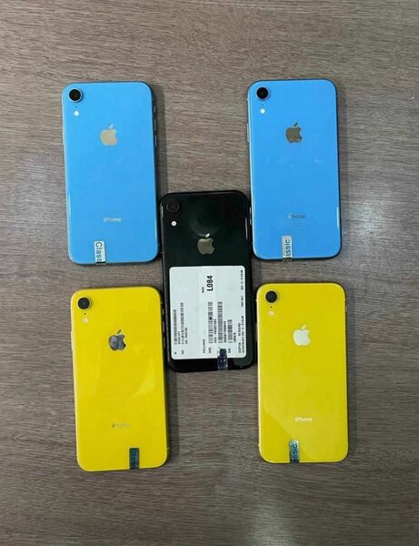 iPhone XR