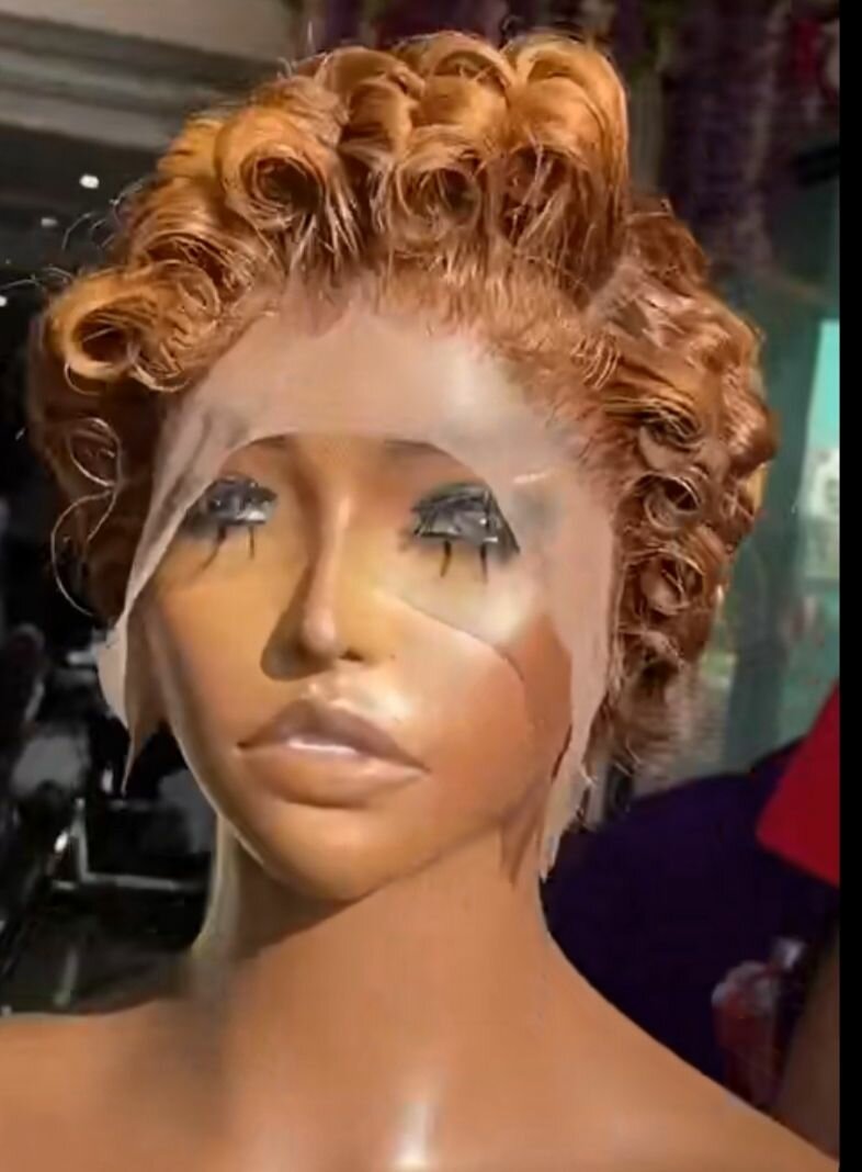 P.  courte boucle d'origine