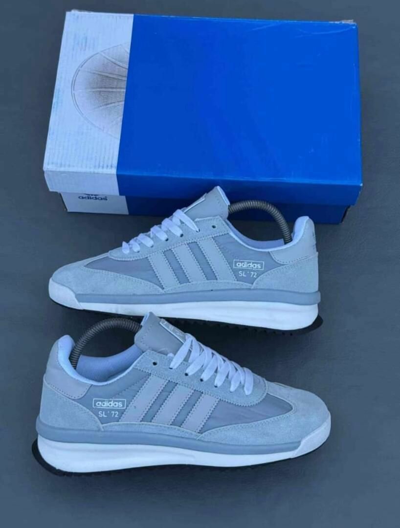 Baskets Adidas SL 72 Gris