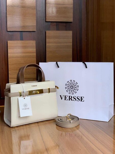 Sac à main élégant Versee