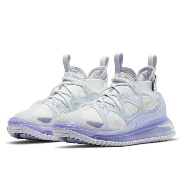 Baskets design lunaire