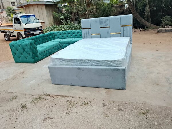 Double bed with Mattress