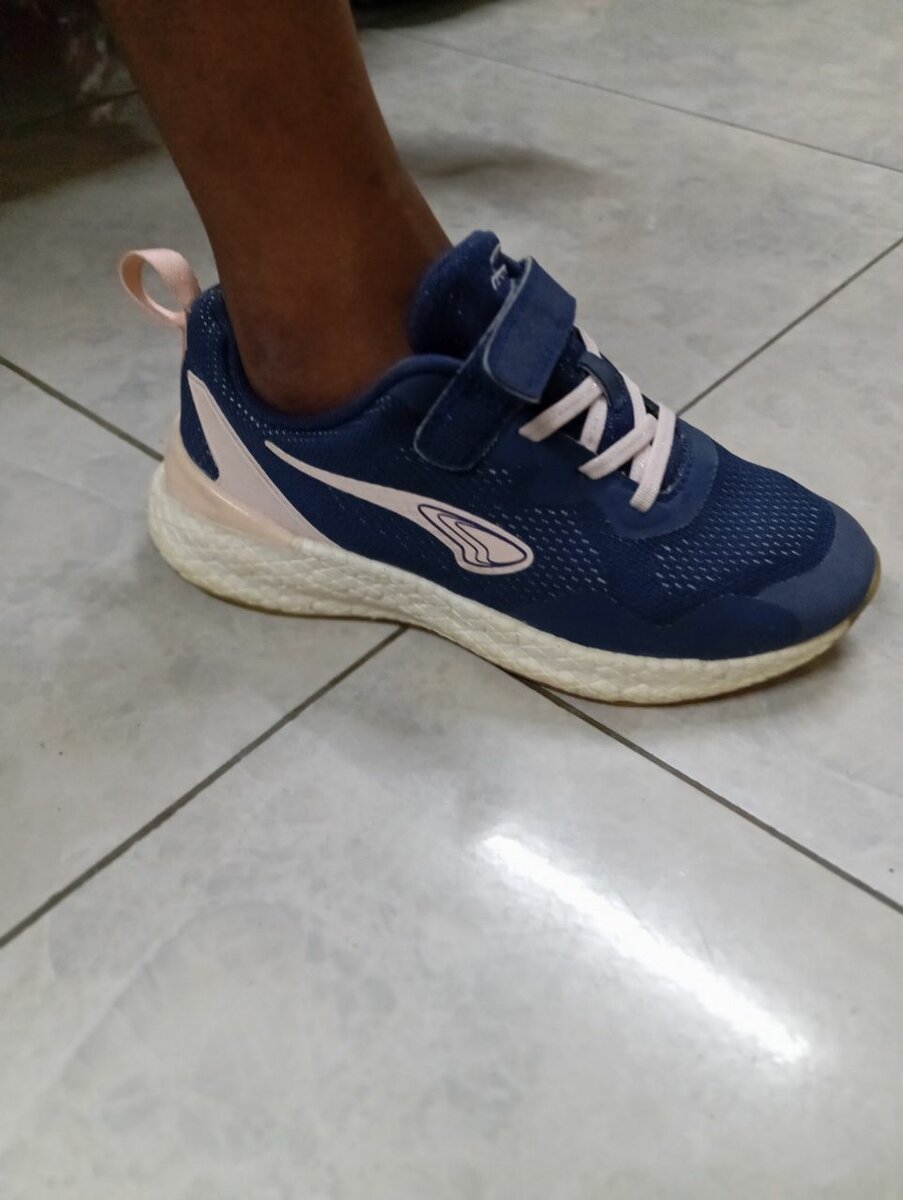 Chaussures de sport enfants colorées