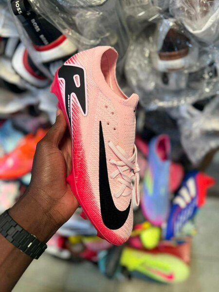 Chaussure de foot MERCURIALE