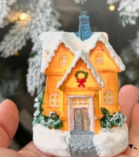 Декоративный домик - светильник