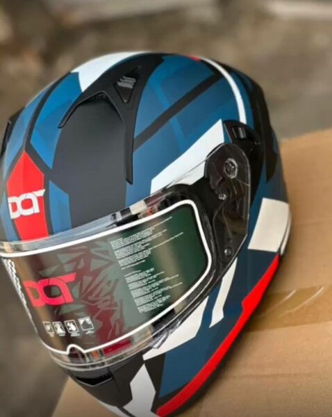 Casque de moto intégral