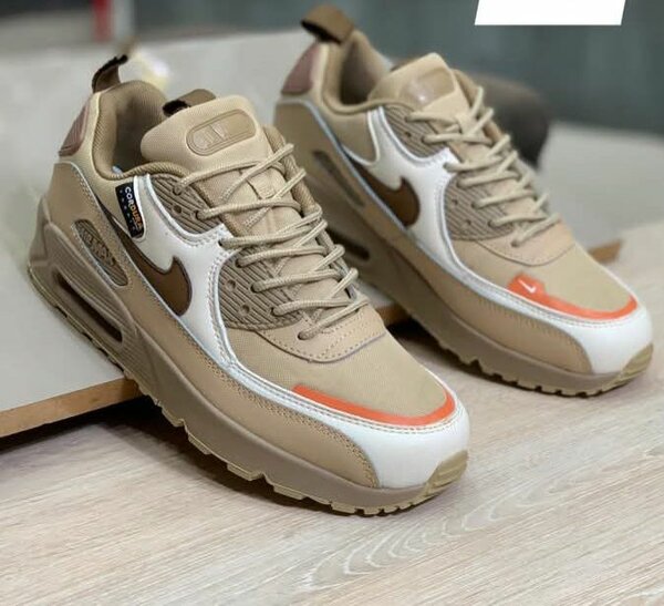 Airmax sneakers and fit puma