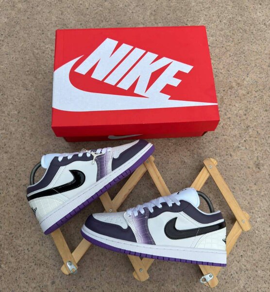 Nike Sneakers Basses Violet