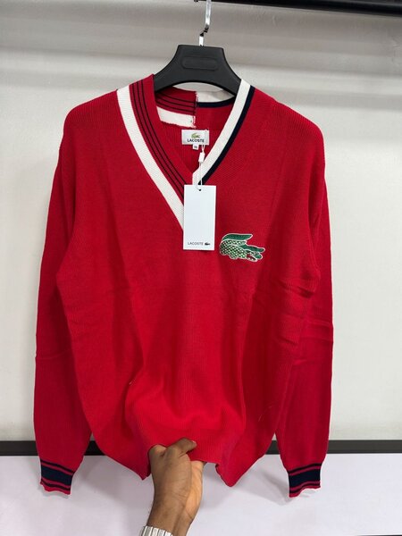 Pull-over Lacoste rouge