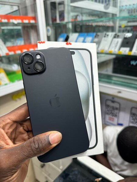 iPhone 15plus 128giga CE