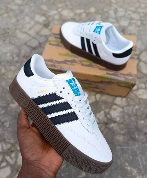 ADIDAS SAMBA