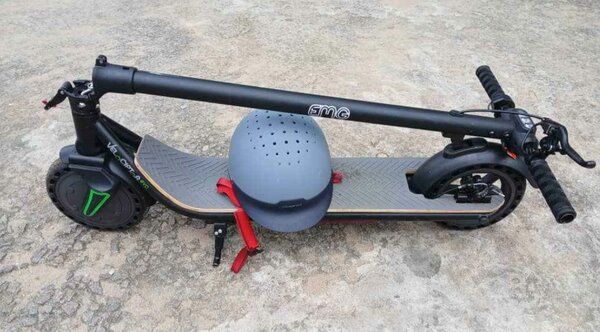 Trottinette électrique pliable