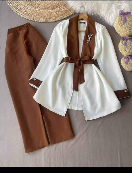 Ensemble élégant femme marron