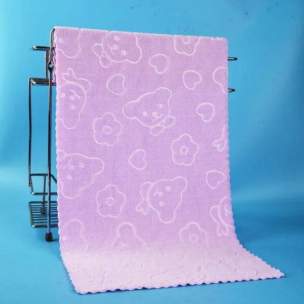 Serviette douce à motifs pour enfants