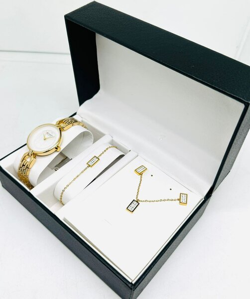 Coffret Montre et Bijoux Femme