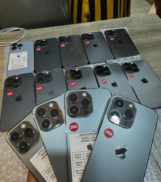 iPhone 12 pro max 256gb