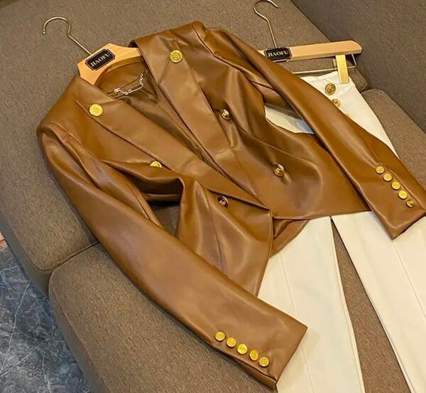 Пиджак из эко кожи новый