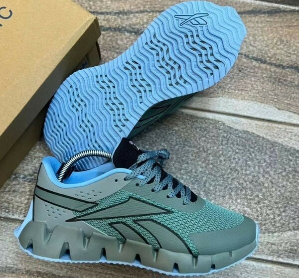 REEBOK CLASSIC SNEAKER