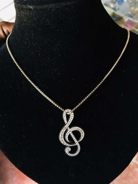 Music  symbol Necklace silver